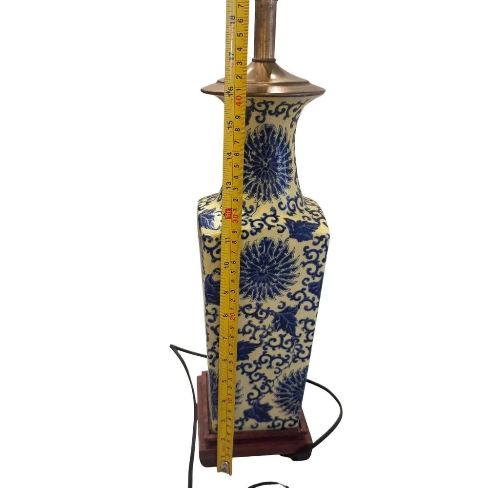 Vintage Blue Yellow Chinoiserie Porcelain Oriental Asian Decor Table Lamp EUC